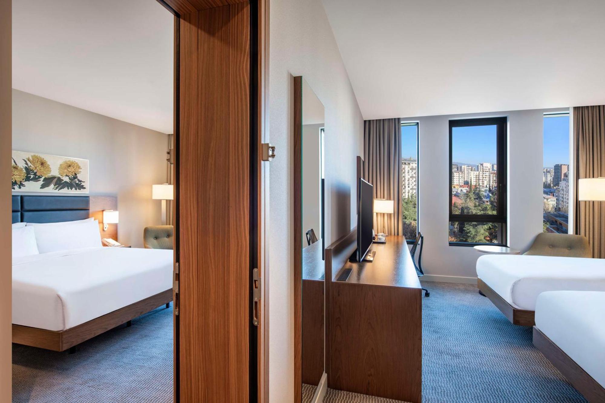 Hilton Garden Inn Tbilisi Chavchavadze Exteriér fotografie