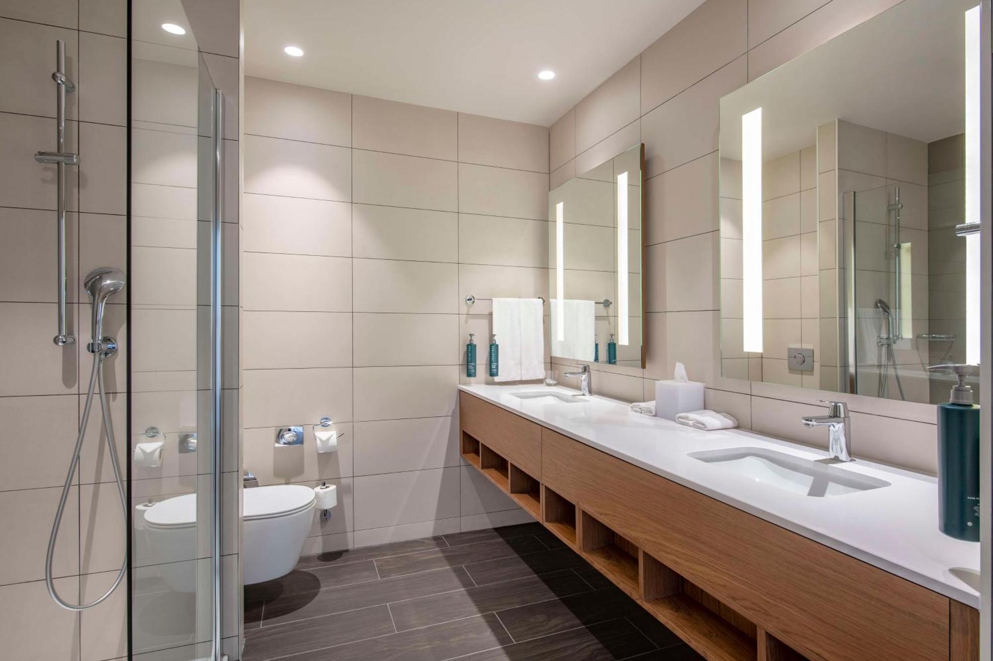 Hilton Garden Inn Tbilisi Chavchavadze Exteriér fotografie